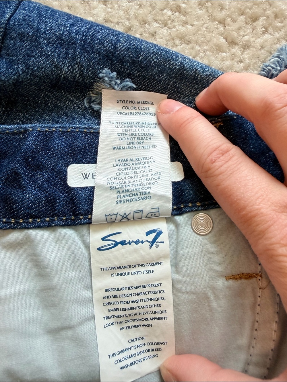 Seven7 Weekend Casual Distressed Denim Jean Shorts 100% Cotton Size 12 - Picture 11 of 13